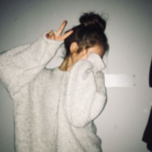 Meet your Posher, Joy